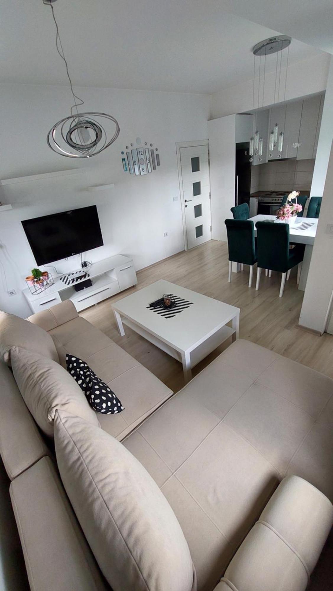 Marina Apartment *
